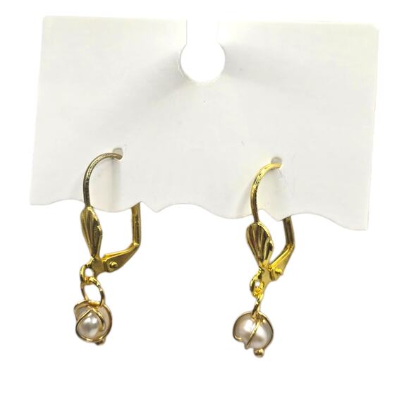 Pierced Earrings Baroque Pearl Soft Off White Wire Caged Small Artisan SKU2792 - Picture 7 of 7
